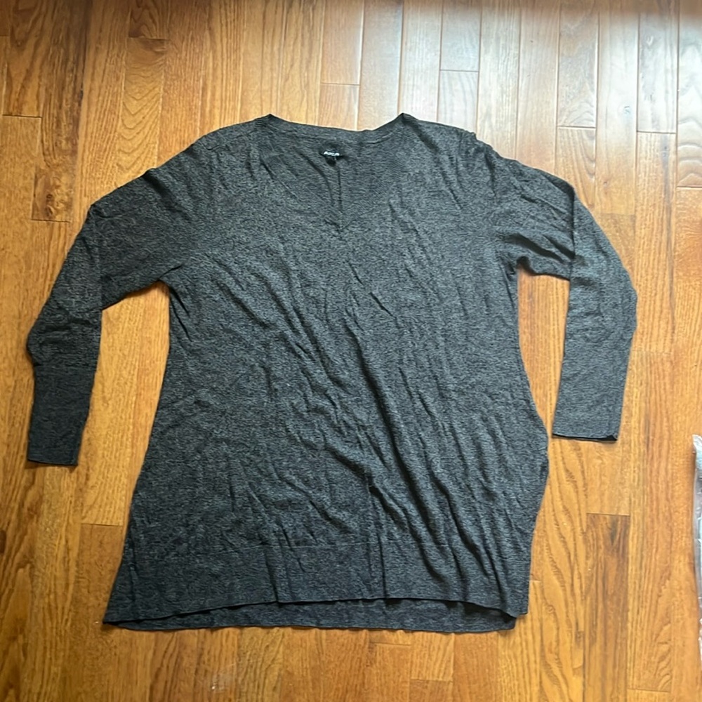 Apt 9 charcoal grey knit sweater